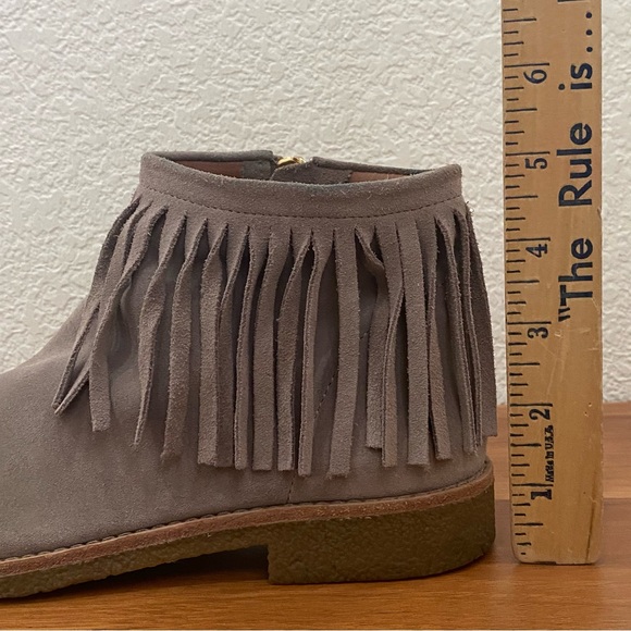KATE SPADE Gray Taupe Suede Leather Fringe Tassel Side Zip Booties Size 7.5M - Picture 10 of 16